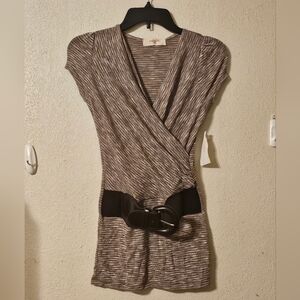 Women's V-Neck Belted Top - Brown